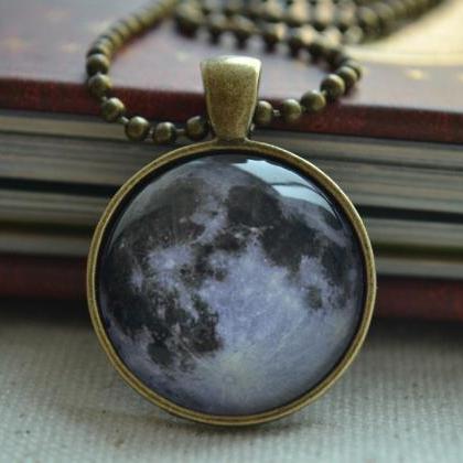 Full Moon Necklace, Moon Pendant Necklace,galaxy..